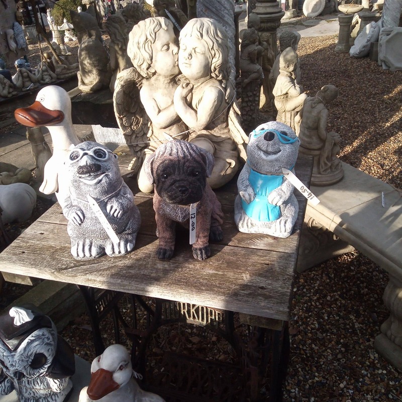 we always try to have 60`s style  hand painted finished small ornaments 