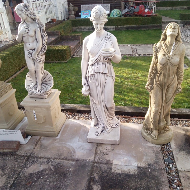 Shellgirl/venus £89  ebe £295 large girl looking up  £159